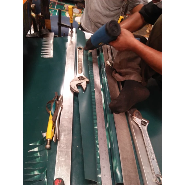 Jasa Sambungan Conveyor Pvc Hijau By PT. Pava Mandiri Makmur