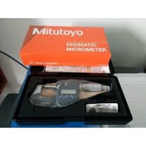 Mitutoyo 293-240-30 Micrometer Digital 0 - 25 Mm / 0.001 Mm