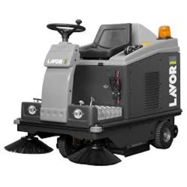  Ride-On Sweeper With Size Brush 700mm