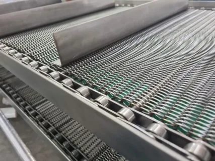 Wiremesh conveyor