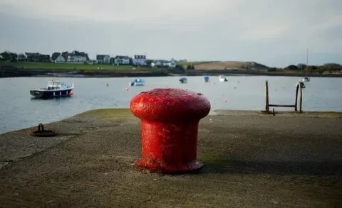 bollard dermaga