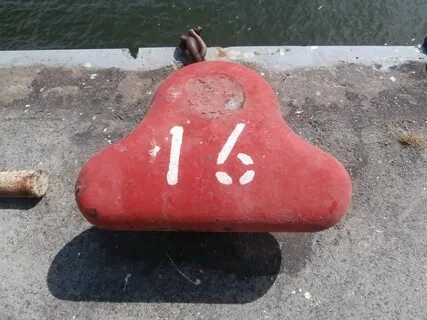 Bollard Dermaga