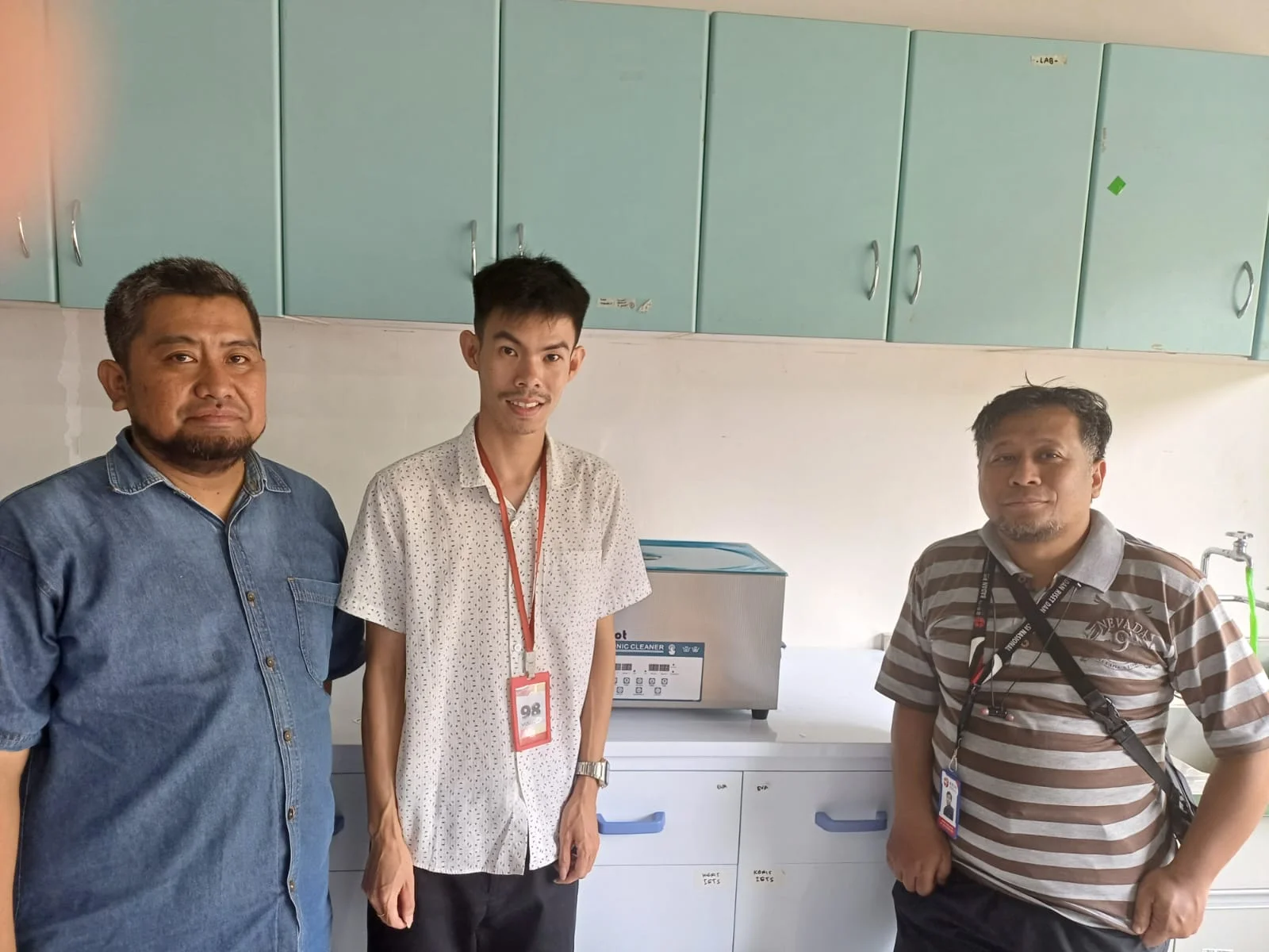 Pemasangan Ultrasonic Cleaner di Badan Riset dan inovasi Nasional - foto 1