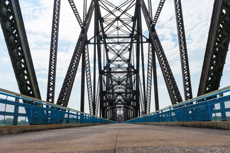 ??Jembatan baja