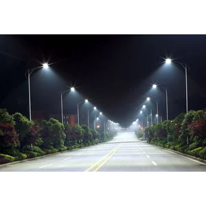Produk Tiang Lampu Jalan Solusi Penerangan Jalan yang Aman dan Efisien